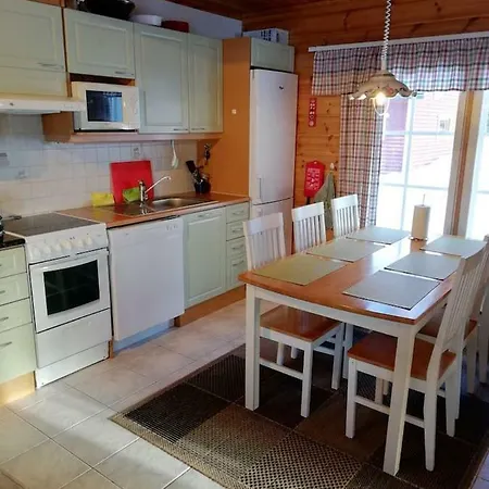 Chalet Niittyleinikki